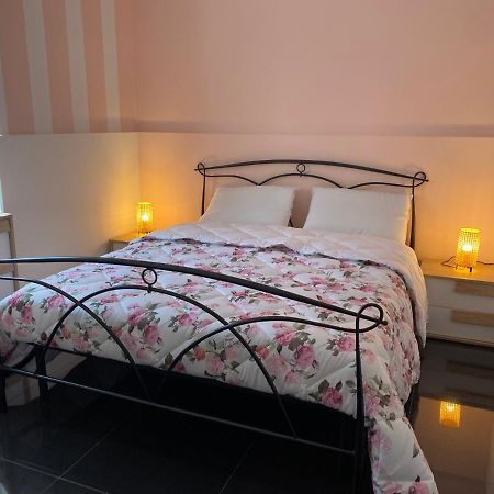 カターニアCasa Pirandello 12アパートメント エクステリア 写真